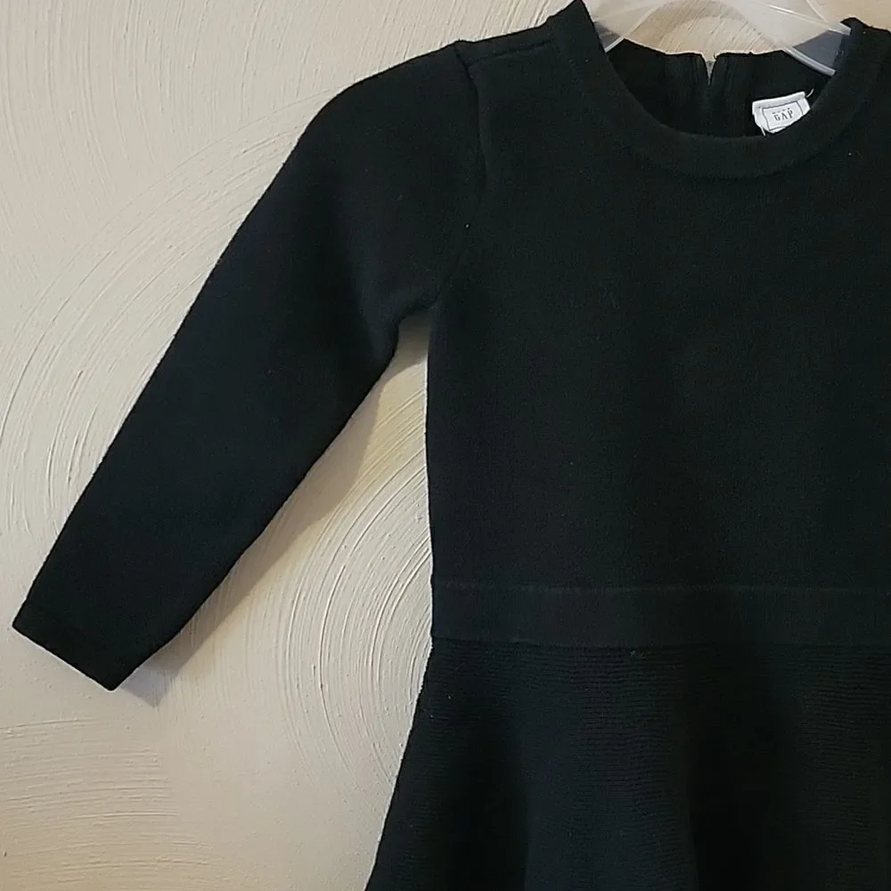 BABY GAP BLACK LONG-SLEEVE SWEATER DRESS, SIZE 18-20 MONTHS